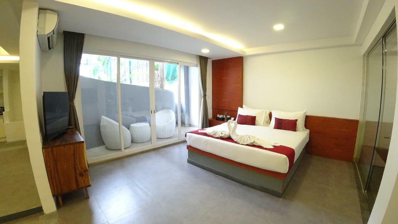 Hotel Records Phnom Penh Exteriör bild